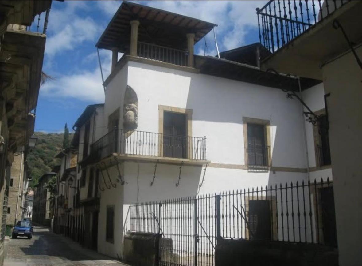 Hotel & Restaurante El Casino Villafranca Del Bierzo Exteriör bild
